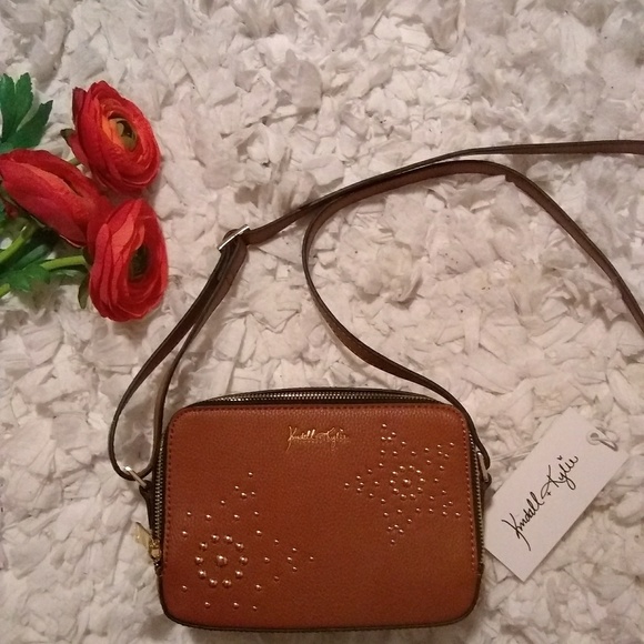 Kendall & Kylie Handbags - New Kendall and Kylie Crossbody